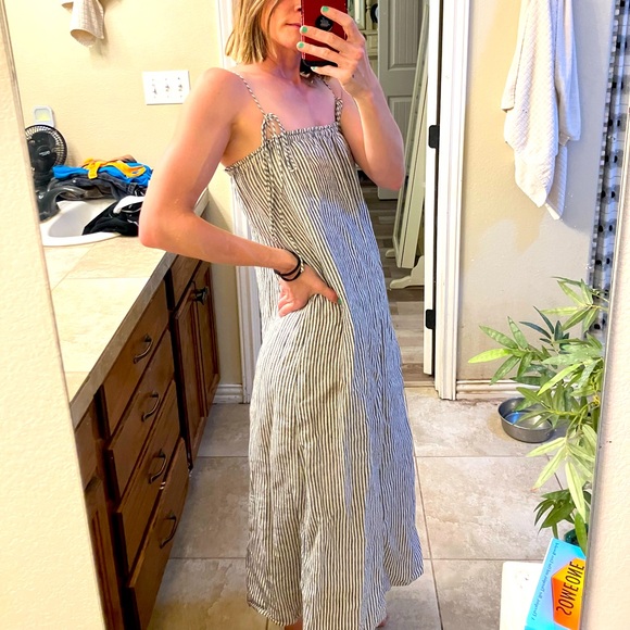 Reformation Dresses & Skirts - Reformation Janet Dress 100% linen stripe spaghetti tie-strap midi/maxi dress